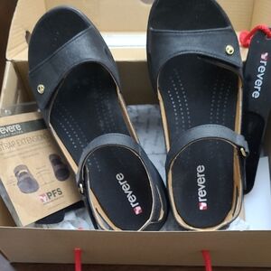 Revere Women's Black Sandals
